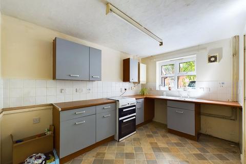2 bedroom terraced house to rent, Sawmill Close, Worcester, Worcestershire, WR5
