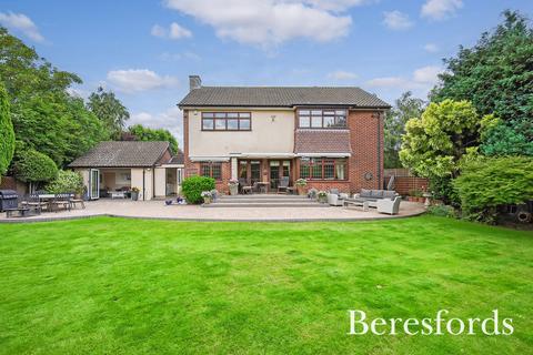 2 Gidea Close, Romford, RM2 5NP
