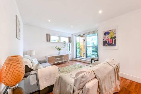 2 bedroom flat for sale, Shepherdess Walk, Islington, London, N1