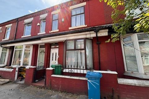 4 bedroom terraced house to rent, Rusholme, Manchester M14