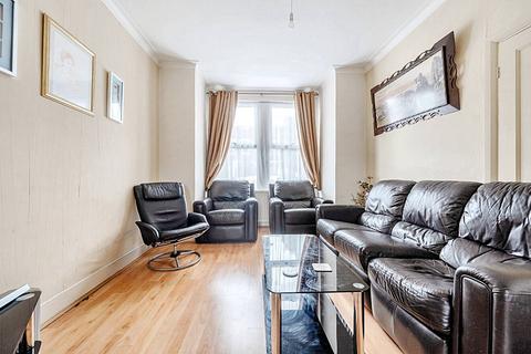 3 bedroom terraced house for sale, Ollerton Road, London N11