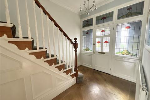 376 Richmond Road, Sheffield, S13 8LZ