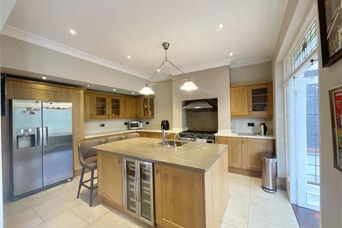 376 Richmond Road, Sheffield, S13 8LZ
