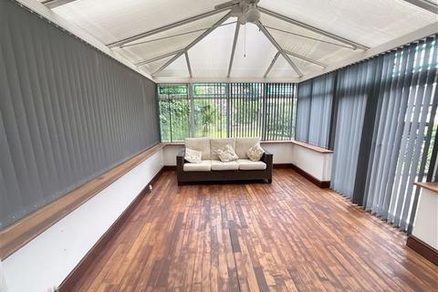 376 Richmond Road, Sheffield, S13 8LZ