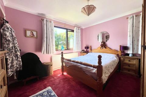 2 bedroom bungalow for sale, Scotts Close, Shalfleet, Newport