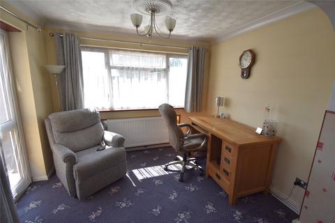 17 Ashwell Walk, Houghton Regis, Dunstable, LU5 5QA