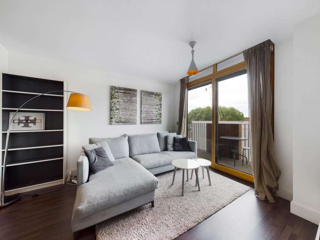Living Room 4