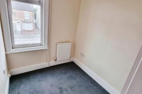 2 bedroom flat to rent, 54 Station Road, Queensferry, Deeside, CH5 1SX