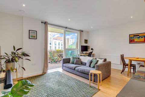 1 bedroom flat for sale, Leigh Court, London, SE5