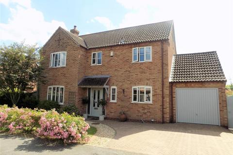 4 bedroom detached house for sale, Winterbeck Close, Bottesford