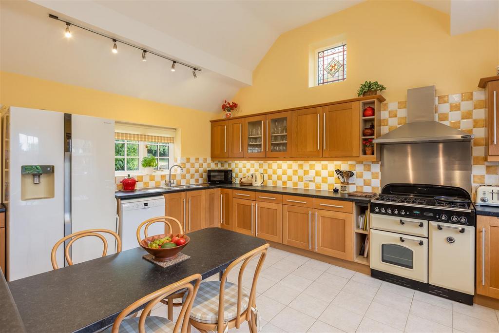 Castle Hill House Kitchen-2.jpg