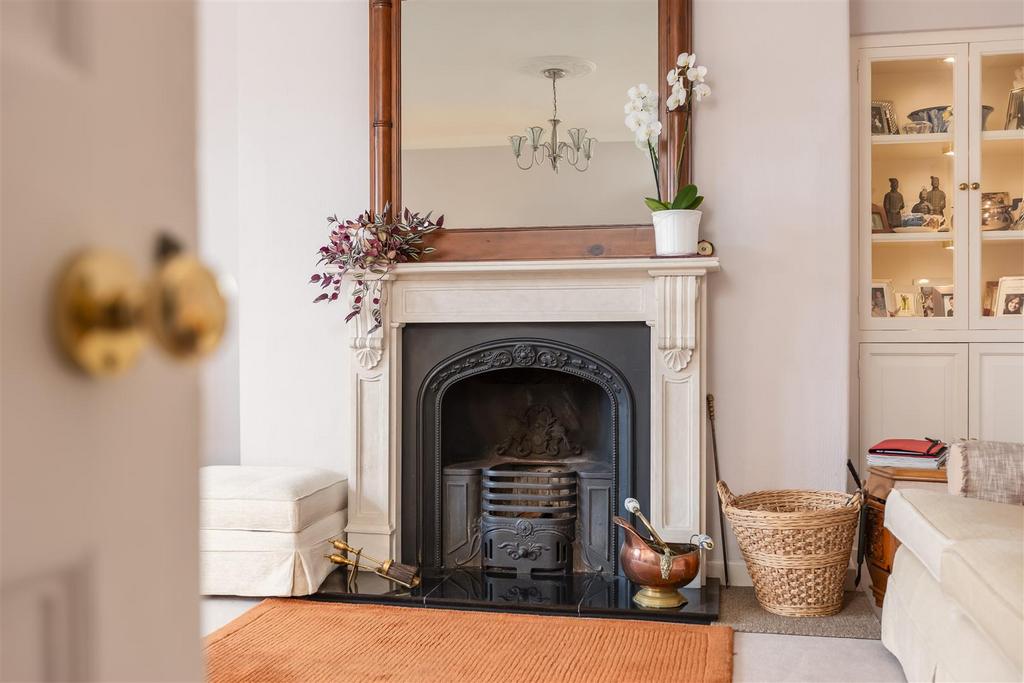 Castle Hill House Sitting Room-3.jpg