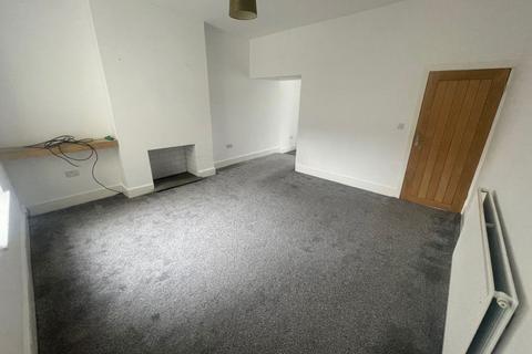 2 bedroom terraced house to rent, Barnmeadow Lane, Blackburn