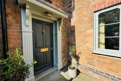 4 bedroom detached house for sale, The Ropewalk, Southwell