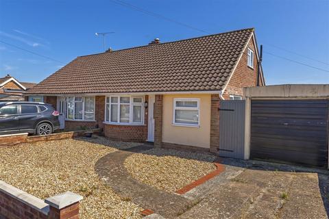 3 bedroom house for sale, Lingfield Close, Worthing, BN13 2DZ