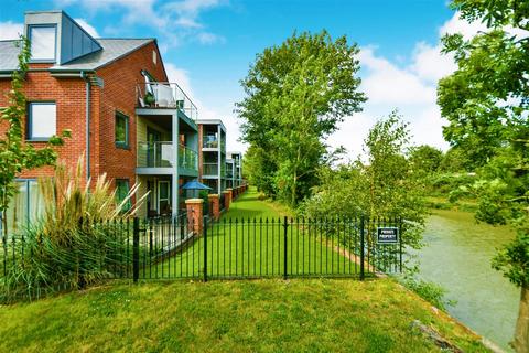 2 bedroom apartment for sale, Anstie Court, Wharf Street, Devizes, SN10 1GA