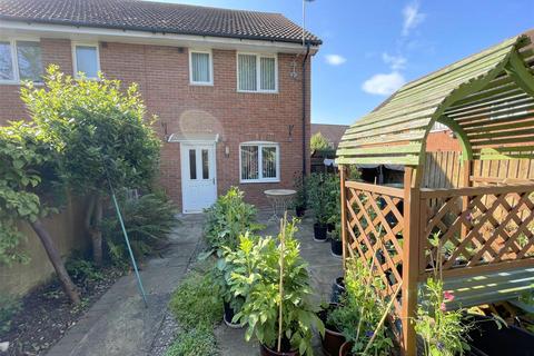 2 bedroom semi-detached house for sale, Releet Close, Great Bricett