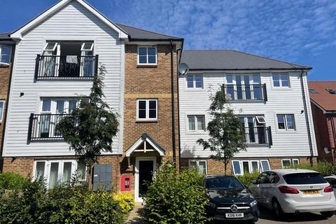 2 bedroom apartment to rent, Illett Way, Faygate RH12
