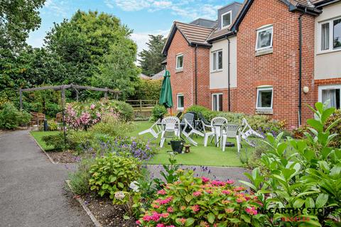 1 bedroom apartment for sale, Cherret Court, Ferndown, Dorset