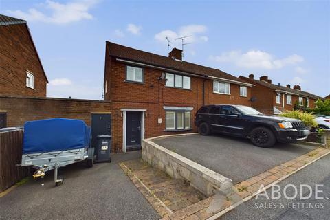 3 bedroom semi-detached house for sale, Pennycroft Road, Uttoxeter ST14
