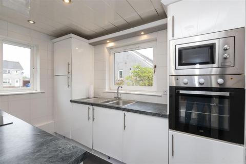 2 bedroom flat to rent, Haystack Place, Glasgow