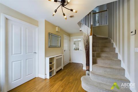 9 Hare Park, Drakelow, Burton-on-trent, DE15 9FU