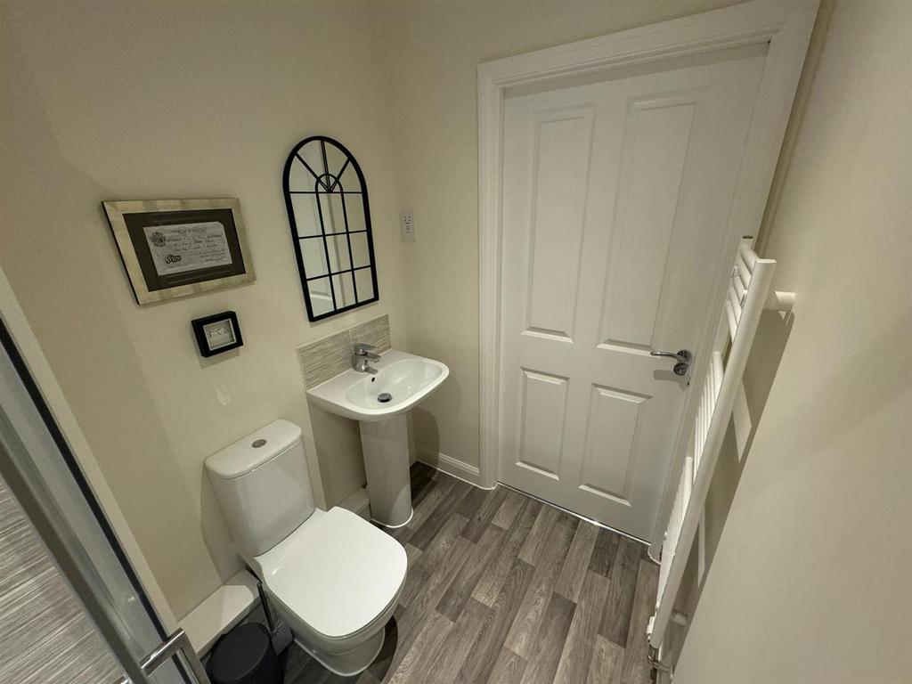 Ensuite