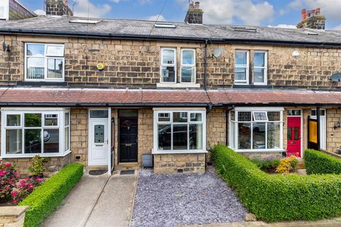 3 bedroom terraced house for sale, Grangefield Avenue, Ilkley LS29