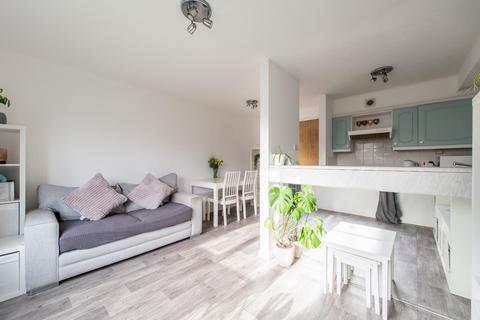 75 Cooper Close, Greenhithe, DA9 9PP