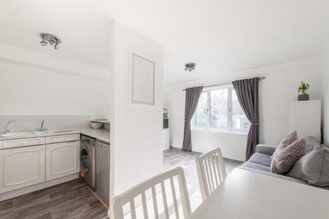 75 Cooper Close, Greenhithe, DA9 9PP