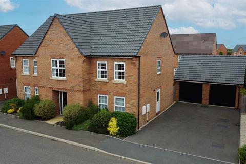 5 bedroom detached house for sale, Mahaddie Way, Warboys