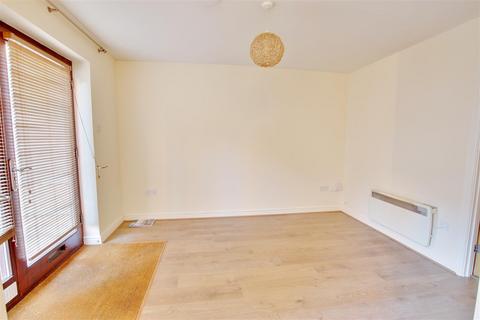 1 bedroom flat to rent, Woolpack Lane, St. Ives
