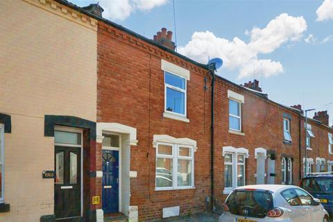 2 bedroom terraced house to rent, Roe Road, Abington, NN1