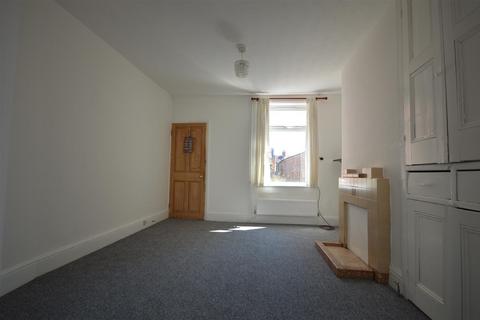 2 bedroom terraced house to rent, Roe Road, Abington, NN1