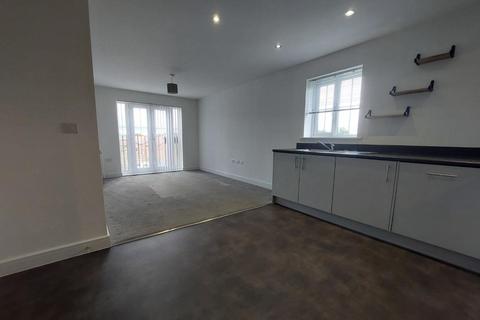 2 bedroom apartment to rent, Laurel Place, Henhull CW5