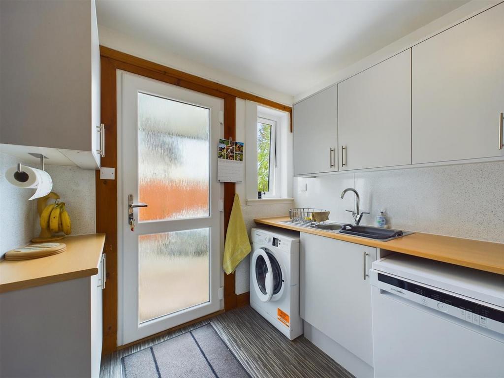 CAM01486 G0-PR0455-STILL006.jpg