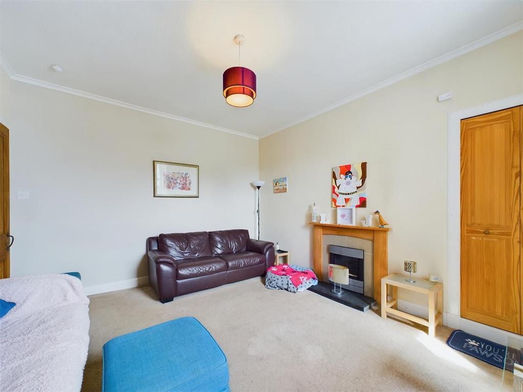 CAM01486 G0-PR0455-STILL007.jpg