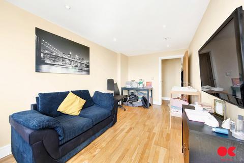 1 bedroom flat to rent, High Road, Ilford IG1