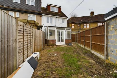 2 bedroom house for sale, Butler Road, Dagenham