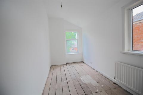 213 Deakins Road, Birmingham, B25 8EA