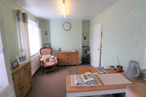 2 bedroom semi-detached house for sale, Kenilworth Road, Ashington