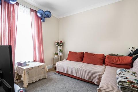 3 bedroom end of terrace house for sale, Alpine Street, Reading