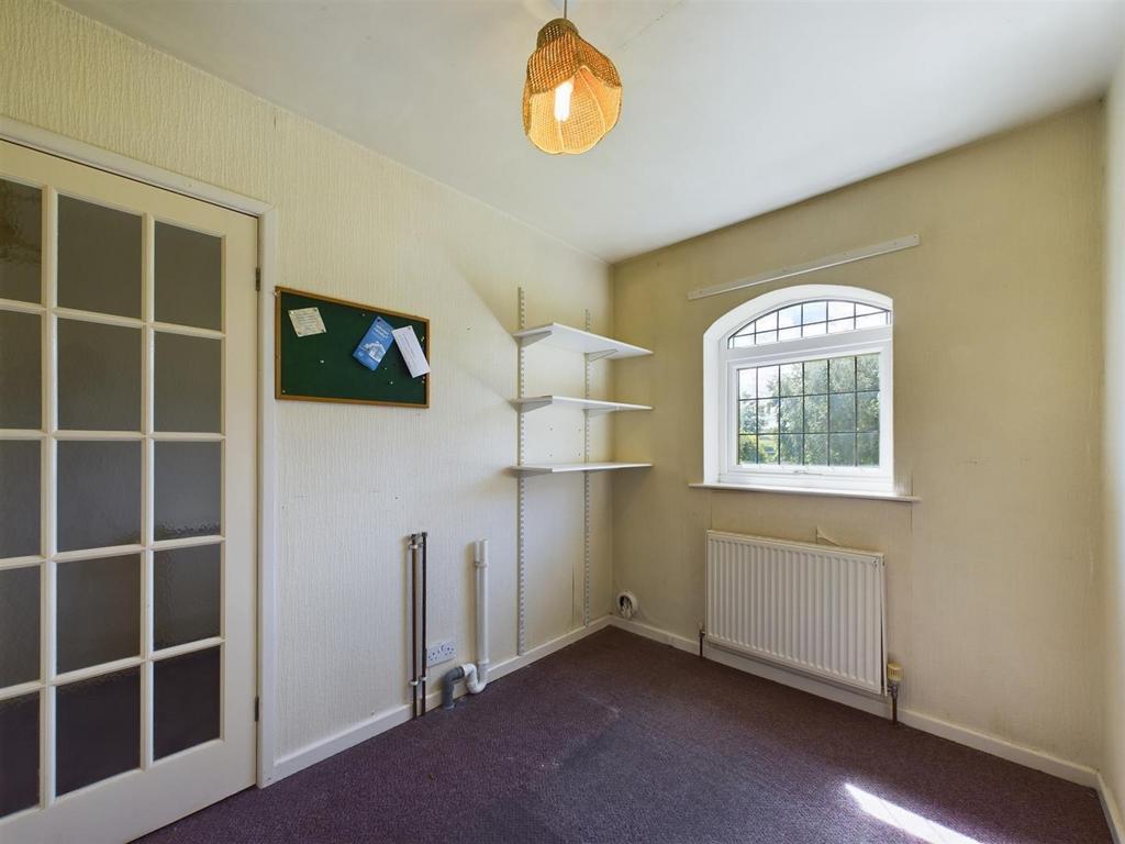 CAM02964 G0-PR0233-STILL012.jpg