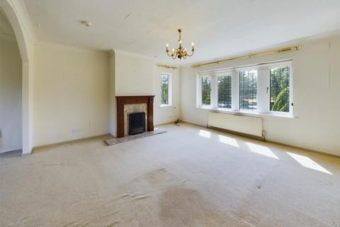 3 Longmeadow, Barkisland, Halifax, HX4 0AR