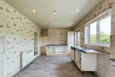 3 Longmeadow, Barkisland, Halifax, HX4 0AR