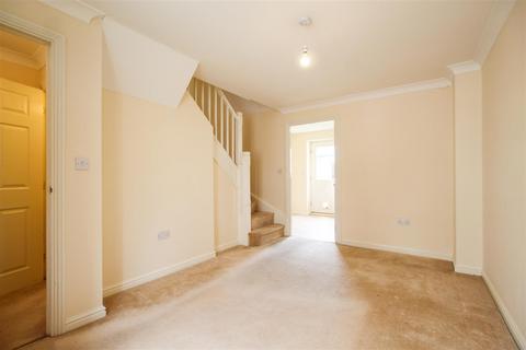 2 bedroom semi-detached house to rent, Osier Way, Cambridge CB23