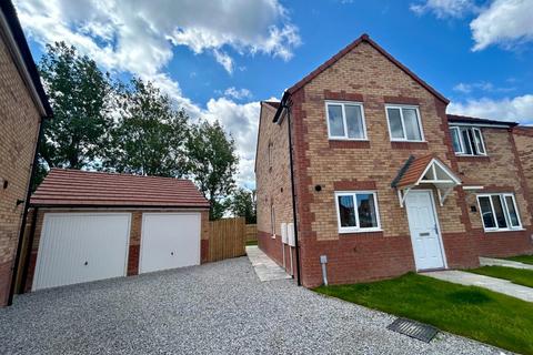 3 bedroom semi-detached house to rent, 3 Bed Semi-Detached House, Stockdale Green, Bridlington, YO16 6AJ