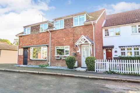 3 bedroom house for sale, Church Road, Boreham