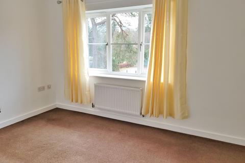 3 bedroom terraced house to rent, Fairmoor Close, Parkend, Lydney