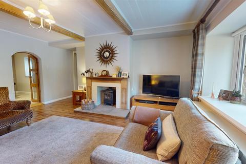 5 bedroom cottage for sale, Landemere Syke, Northowram, Halifax